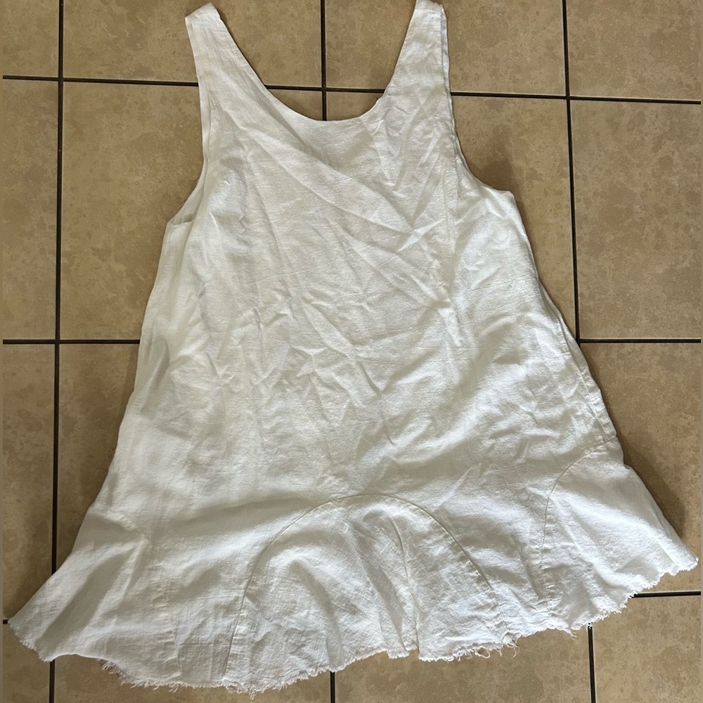 White Sleeveless Top